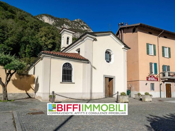 casa indipendente in vendita a Pescate