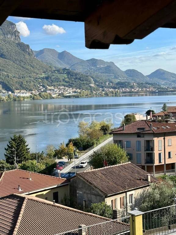 appartamento in vendita a Pescate