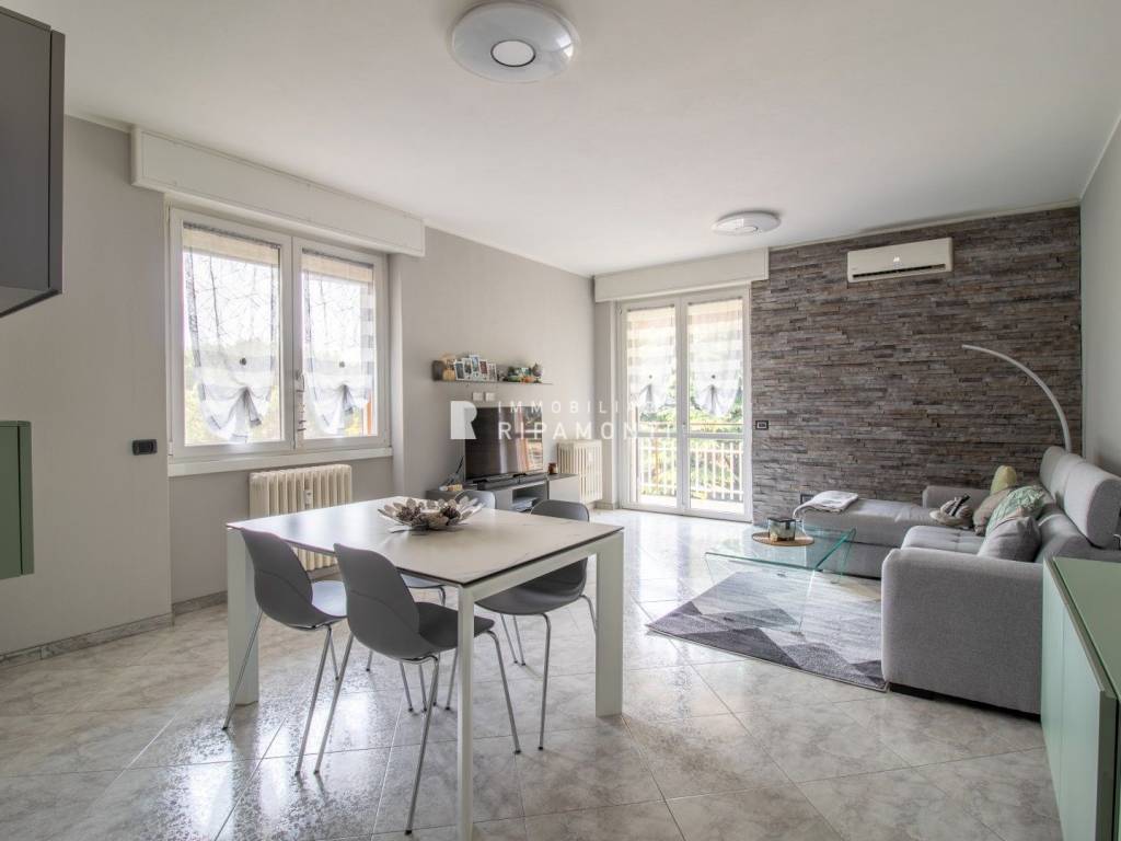 appartamento in vendita a Pescate