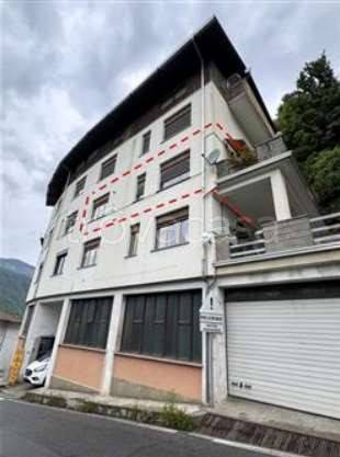 appartamento in vendita a Premana