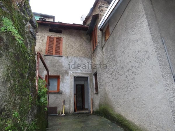 appartamento in vendita a Premana