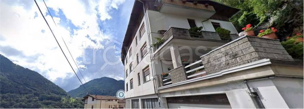 appartamento in vendita a Premana