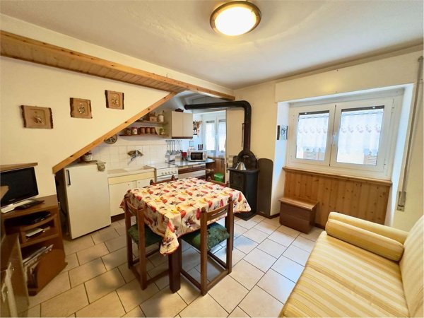 casa indipendente in vendita a Premana