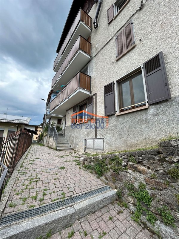 appartamento in vendita a Premana