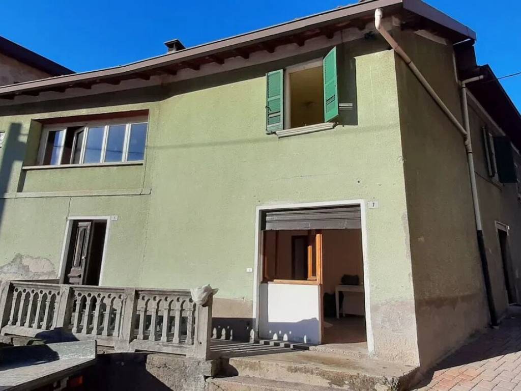 appartamento in vendita a Primaluna