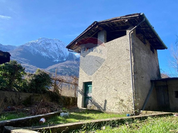 casale in vendita a Primaluna