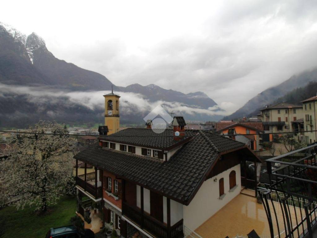 casa indipendente in vendita a Primaluna