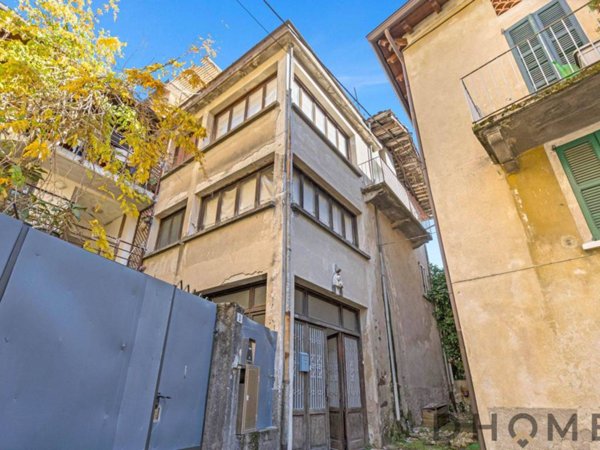 negozio in vendita a Primaluna