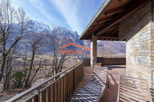 casa indipendente in vendita a Primaluna in zona Cortabbio