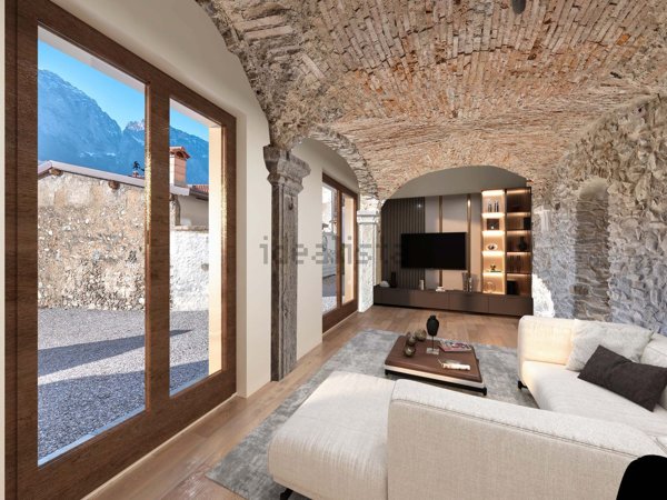 casa indipendente in vendita a Primaluna