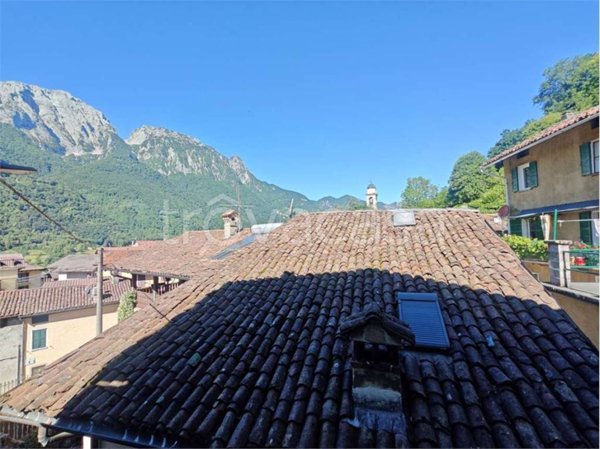 appartamento in vendita a Primaluna in zona Vimogno