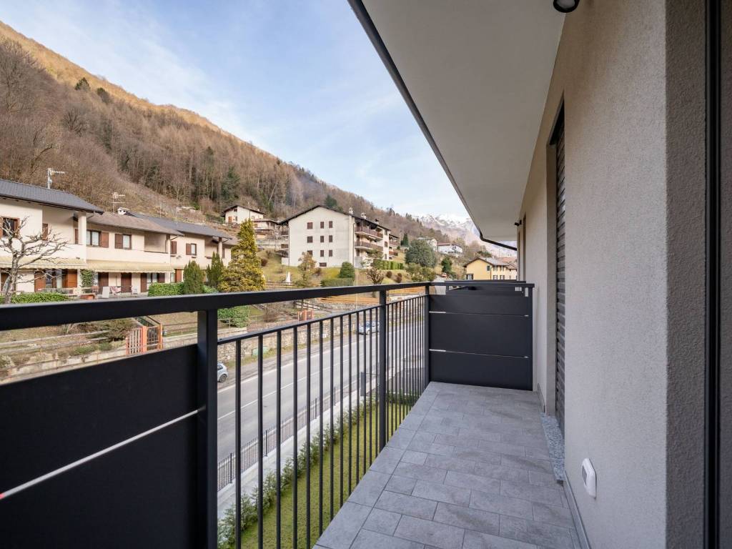 appartamento in vendita a Primaluna in zona Cortabbio