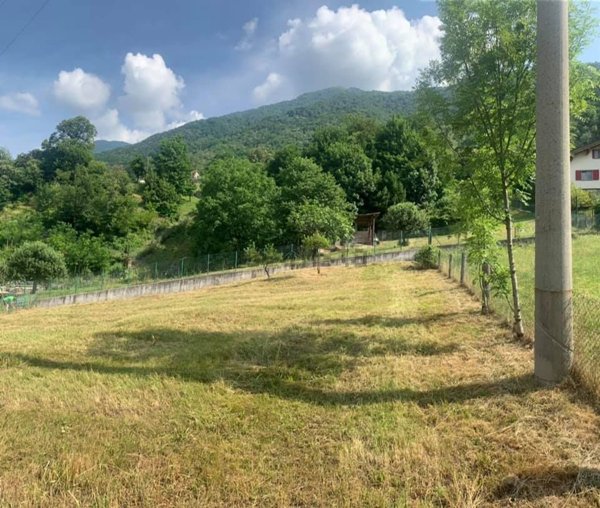 villa in vendita a Primaluna in zona Vimogno