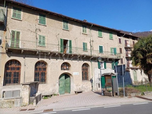 appartamento in vendita a Primaluna in zona Cortabbio