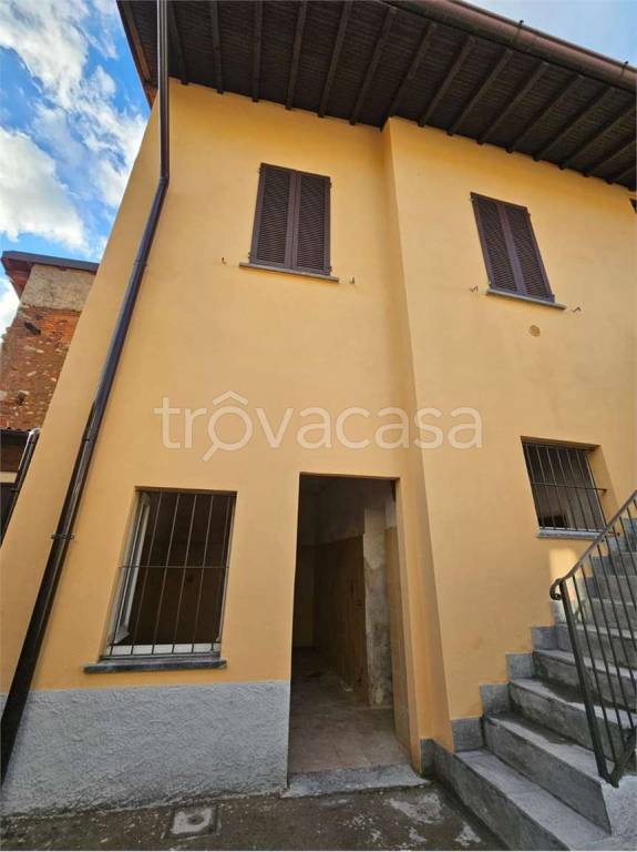 appartamento in vendita a Robbiate