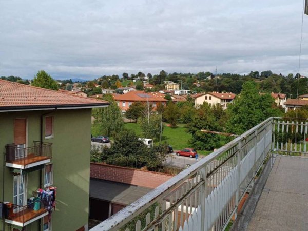 appartamento in vendita a Robbiate