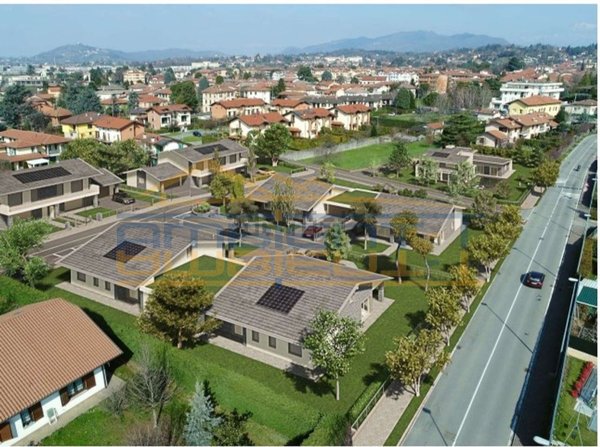 casa indipendente in vendita a Robbiate