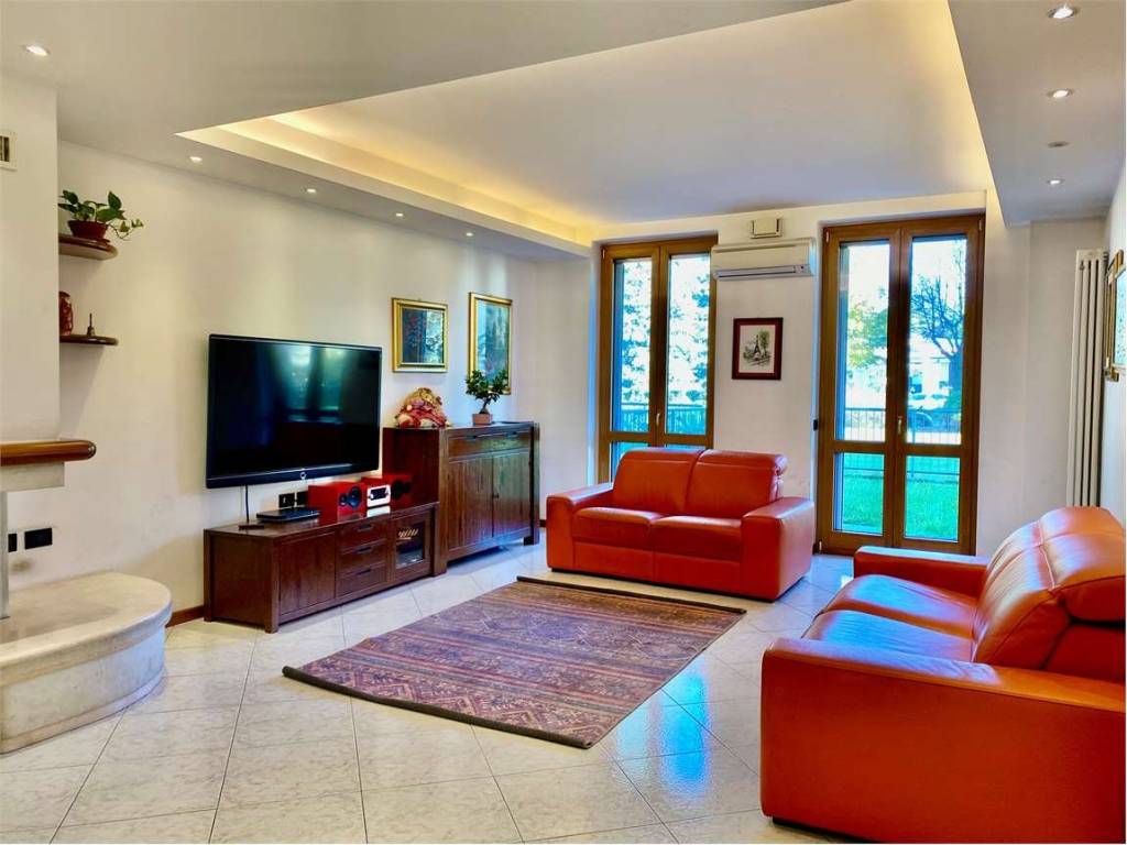 appartamento in vendita a Robbiate