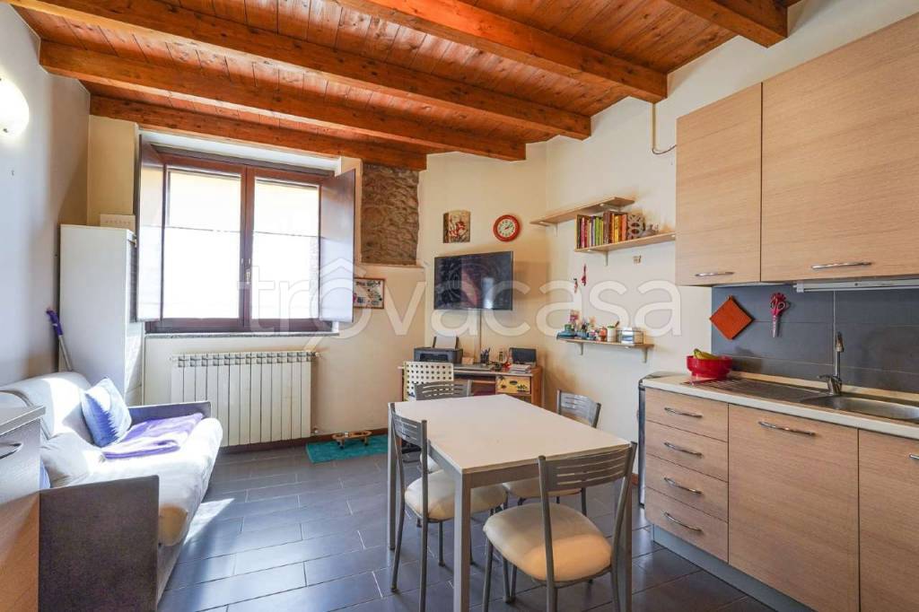 appartamento in vendita a Robbiate