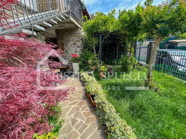 casa indipendente in vendita a Robbiate