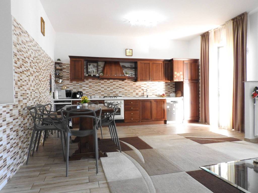 appartamento in vendita a Robbiate