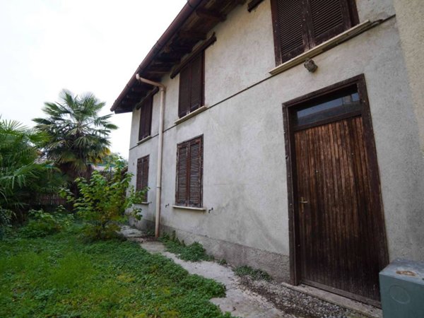 casa indipendente in vendita a Robbiate