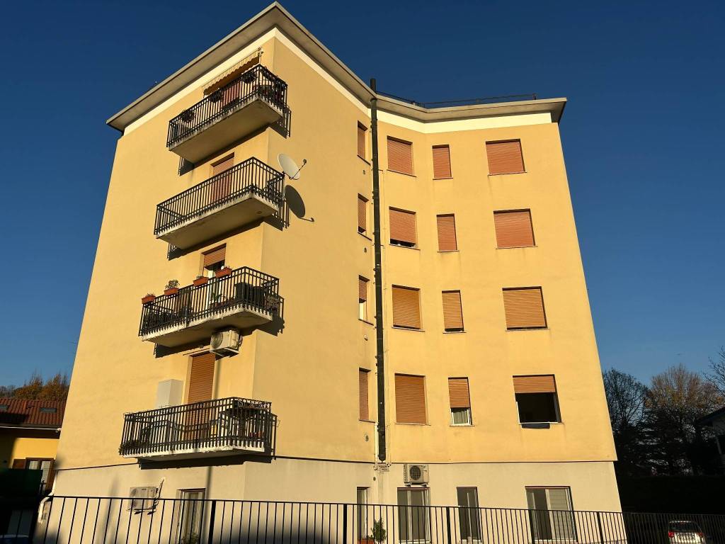 appartamento in vendita a Robbiate