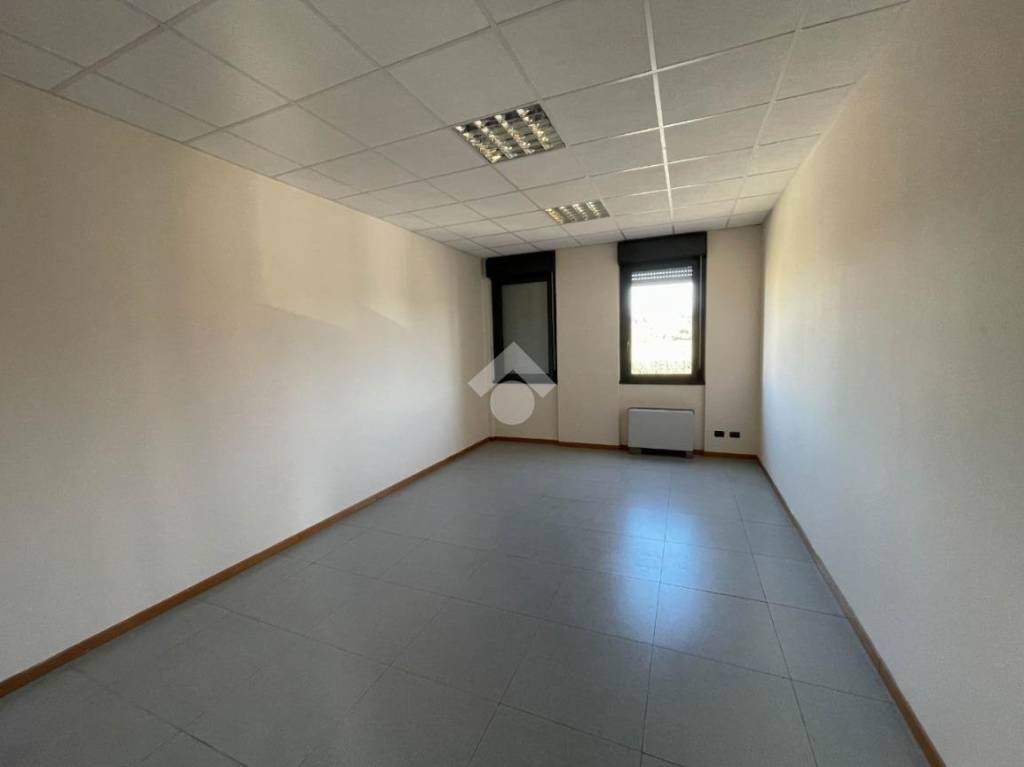 ufficio in vendita a Robbiate