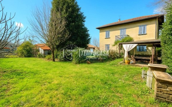 appartamento in vendita a Robbiate