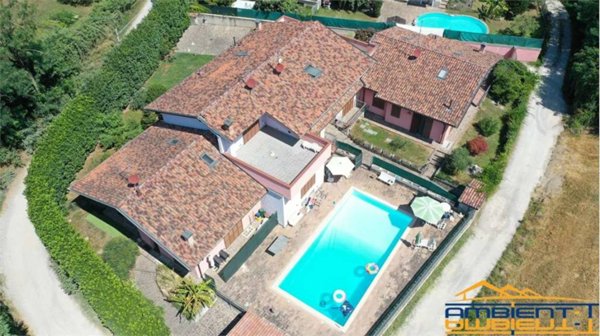 casa indipendente in vendita a Robbiate