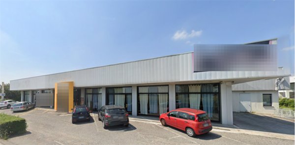 locale di sgombero in vendita a Robbiate