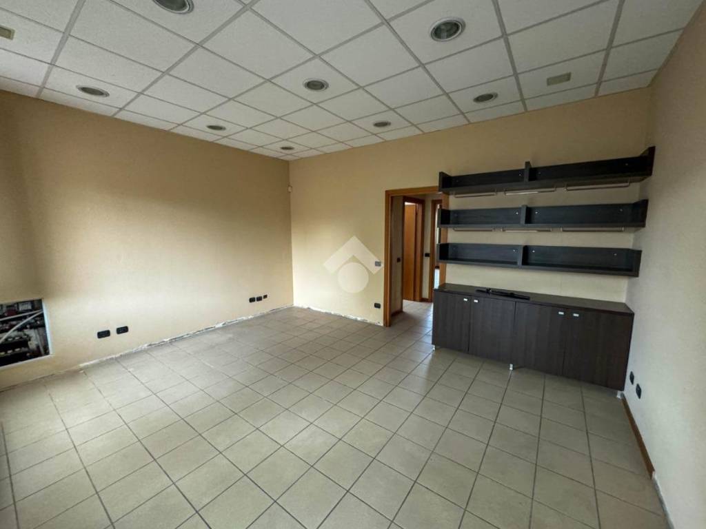 ufficio in vendita a Robbiate