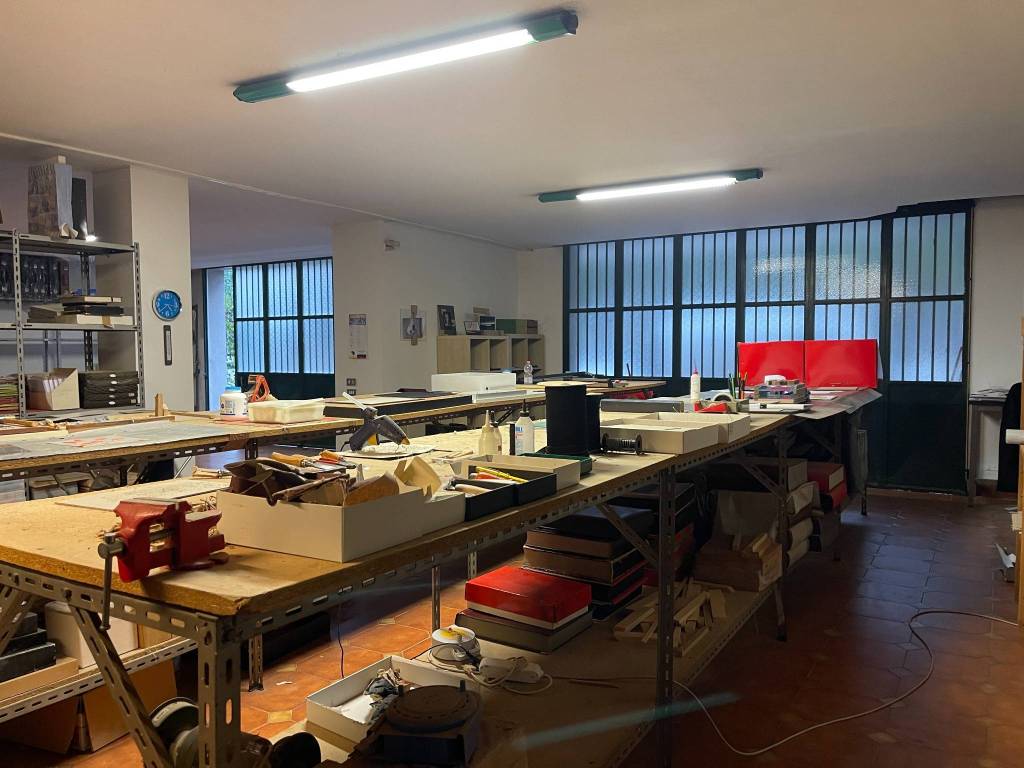 locale commerciale in vendita a Robbiate