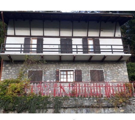 casa indipendente in vendita a Fabbrica Curone