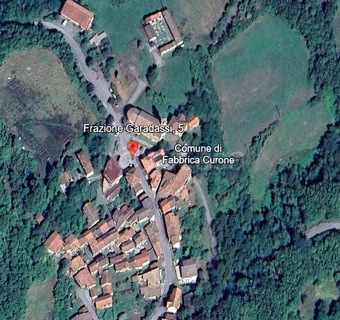casa indipendente in vendita a Fabbrica Curone in zona Garadassi