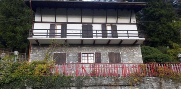 casa indipendente in vendita a Fabbrica Curone in zona Caldirola