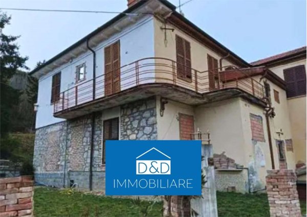 appartamento in vendita a Fabbrica Curone in zona Garadassi