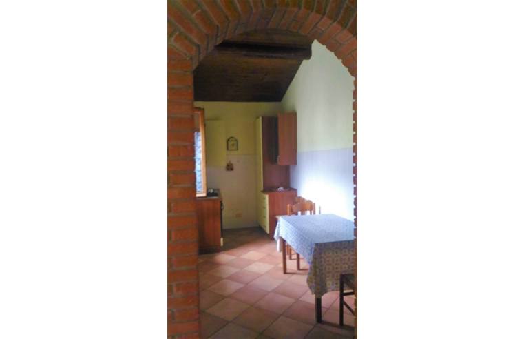 casa indipendente in vendita a Fabbrica Curone in zona Montecapraro