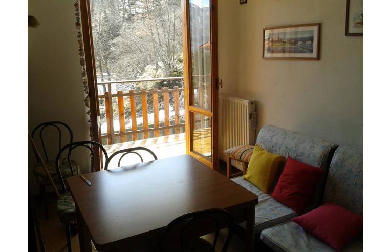 appartamento in vendita a Fabbrica Curone in zona Caldirola