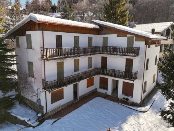 appartamento in vendita a Fabbrica Curone in zona Caldirola