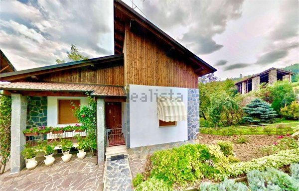 casa indipendente in vendita a Fabbrica Curone in zona Garadassi