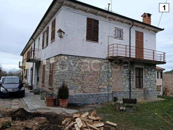 casa indipendente in vendita a Fabbrica Curone in zona Garadassi
