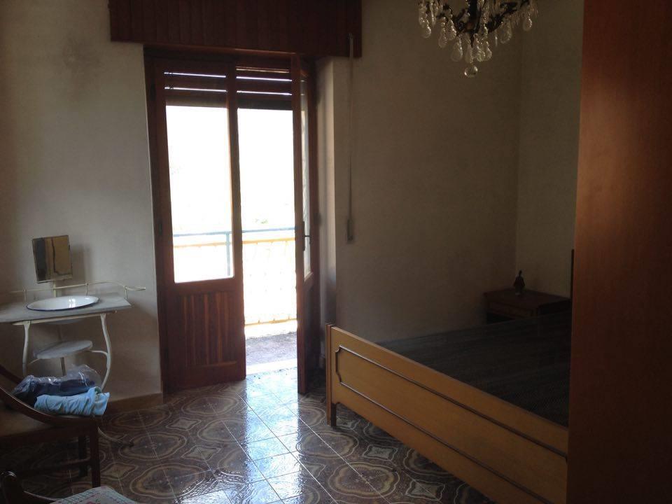 casa indipendente in vendita a Fabbrica Curone in zona Salogni