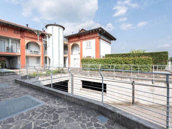 appartamento in vendita a Rogeno