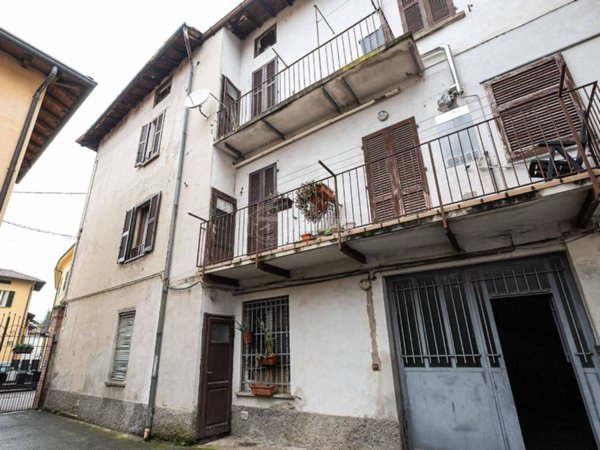 casa indipendente in vendita a Rogeno
