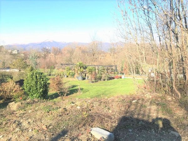 casa indipendente in vendita a Rogeno