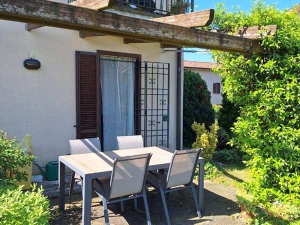 casa indipendente in vendita a Rogeno