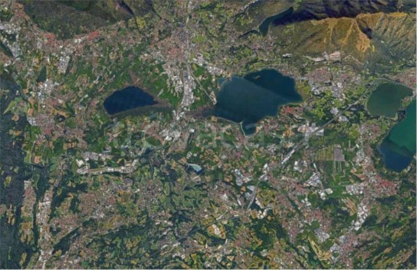 casale in vendita a Rogeno
