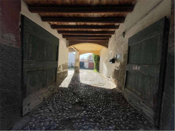 appartamento in vendita a Rogeno