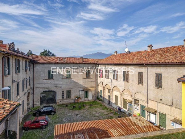 rudere in vendita a Rogeno